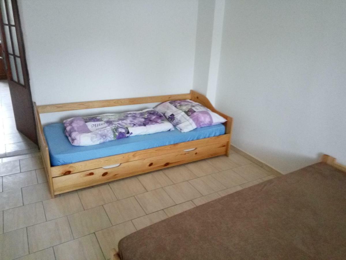 Apartman Suchdol Appartamento Bujanov Esterno foto